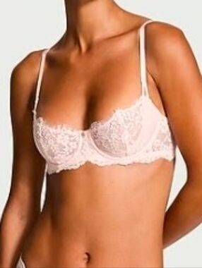 Victoria's Secret | Dream Angels Wicked Unlined Lace Balconette Bra 40D